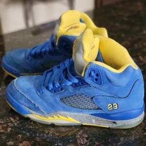 Jordan 5's